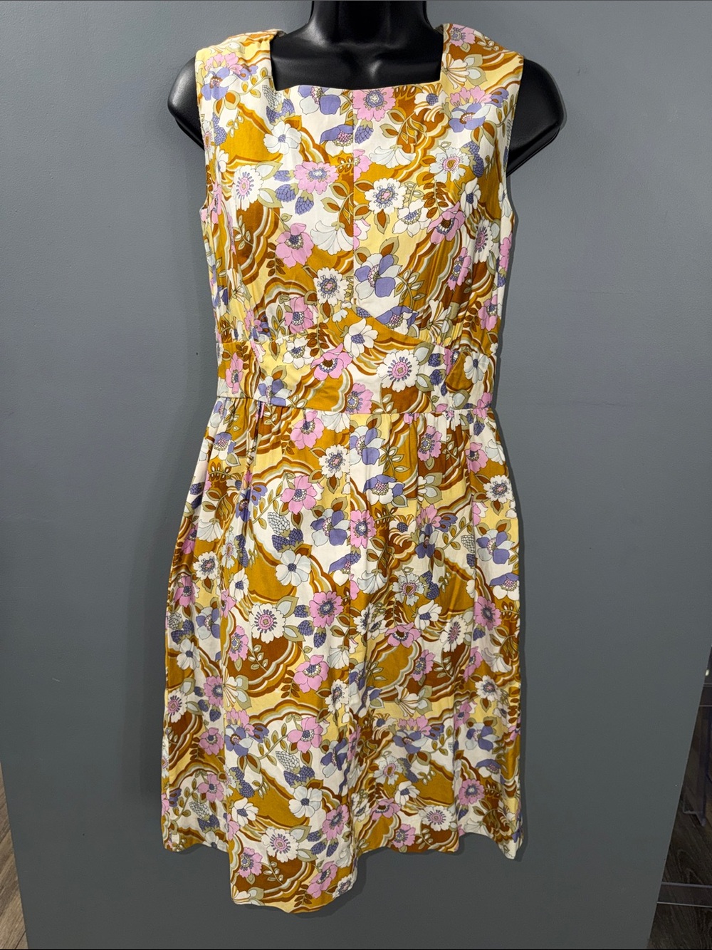 Vintage mod floral print Handmade Sleeveless shift Dress.